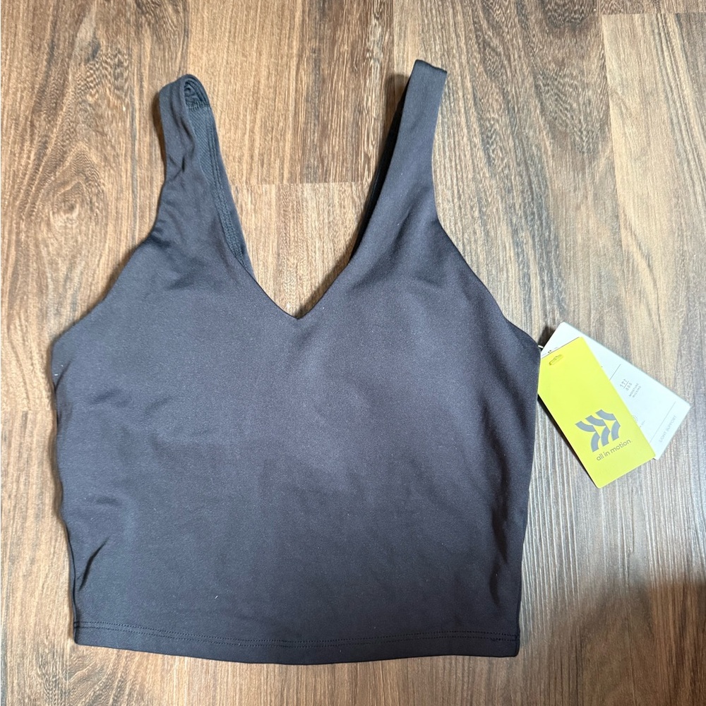 NWT All In Motion Athletic Top Size XSmall